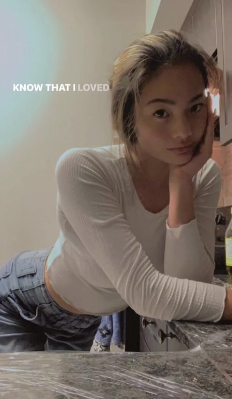 Carly Wong nackt freie foto