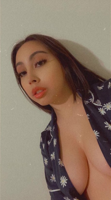 ivyyleaguebitxh nackt kunst bilder