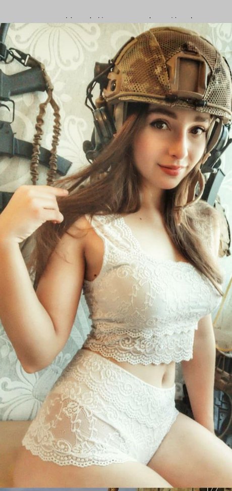 Elena Deligioz nackt xxx foto