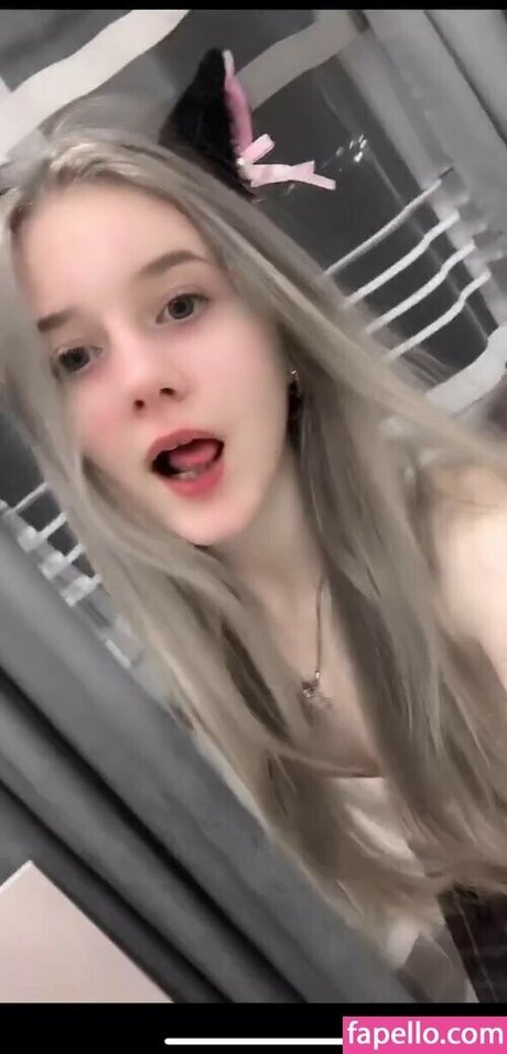 asiatische schlampige onlyfans schöne kostenlose foto