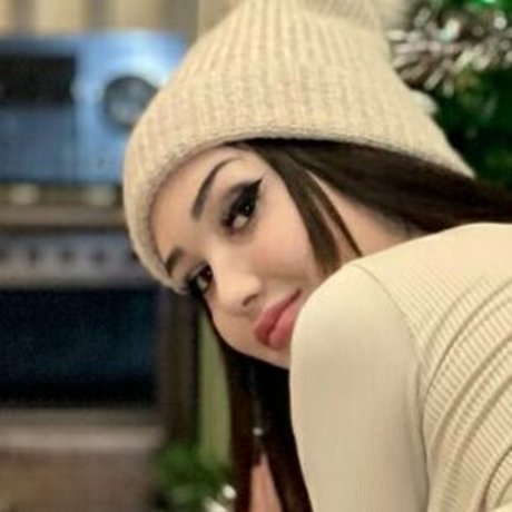 Laura doll hd nackt bilder