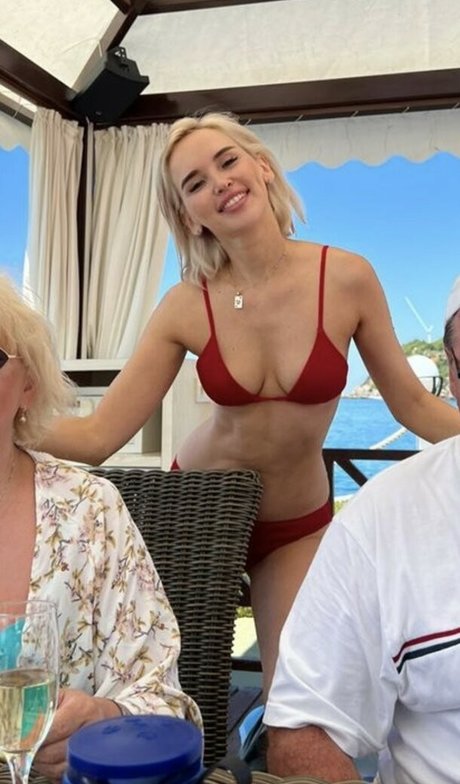 salahova freie akt bild