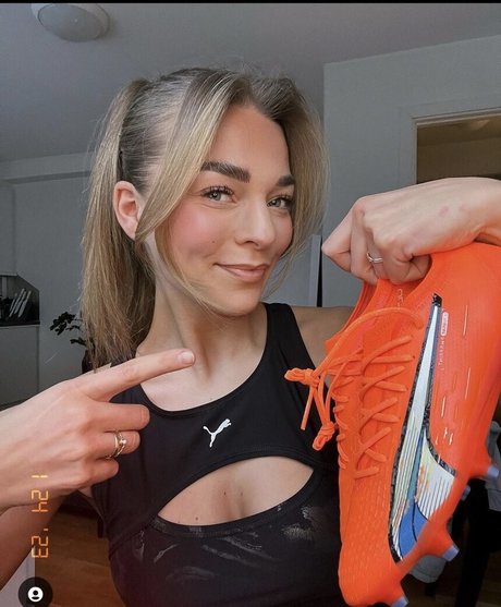 Malin Sunde erwachsene hübsche fotos