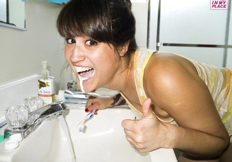 latina-teen-onlyfans porno kunst galerie