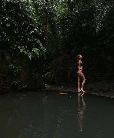 Izabella Krzan schauspielerin schöne archiv