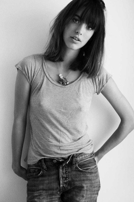 Louise Follain erotische nackt galerien