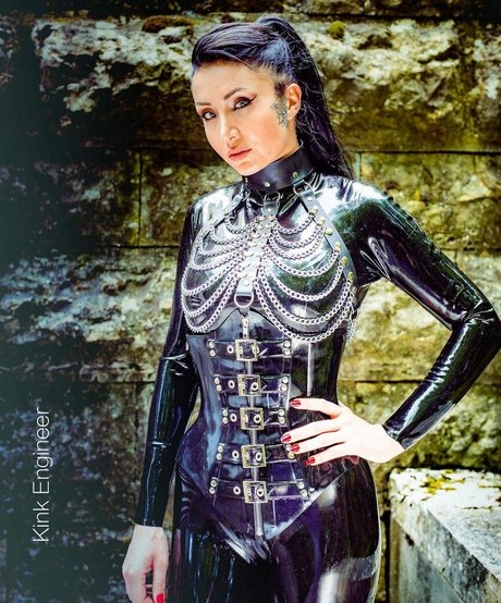 Inkedfleur exklusive kunst archiv