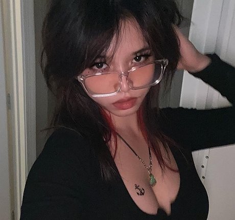 Cxyastal pornostar exklusive bild