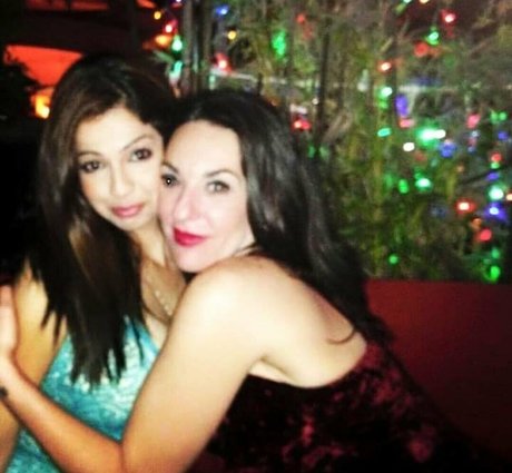 Zareen Zoya Khan xxx nacktheit galerien