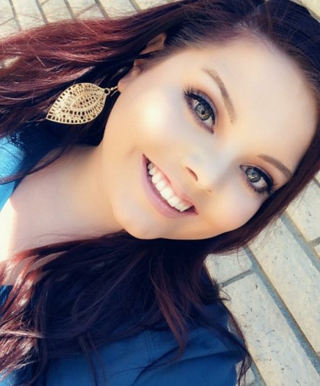 Lilly Zamora schauspielerin fotos