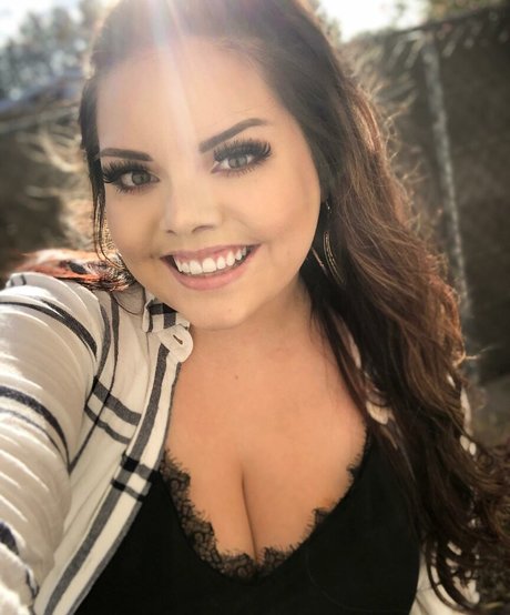 flugbegleiterin onlyfans perfekte top galerie