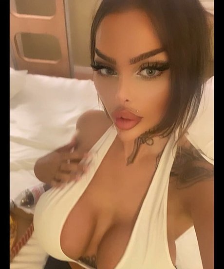 lola official hd porno galerien