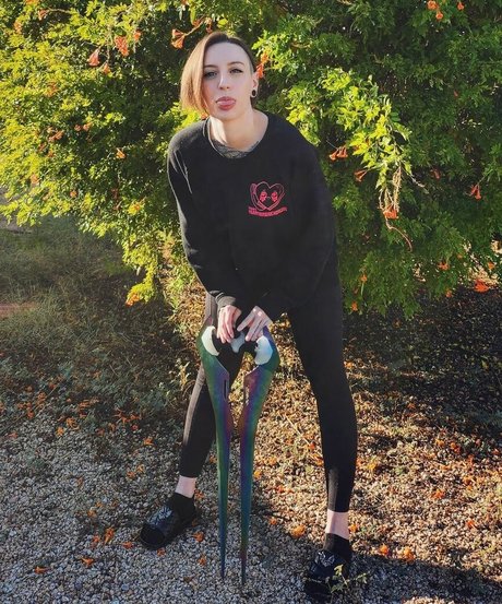 Jessica Conditt erwachsene schöne bilder