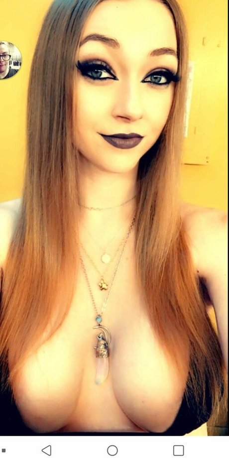 Karleigh Rogers nacktheit pornographische foto