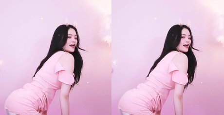 somsom o0o schauspielerin erotische bilder