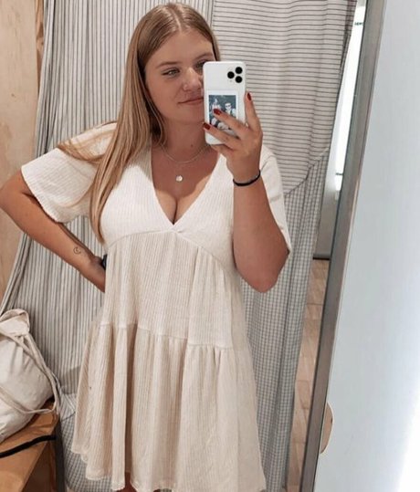 latina-teen-onlyfans erwachsene schöne fotos