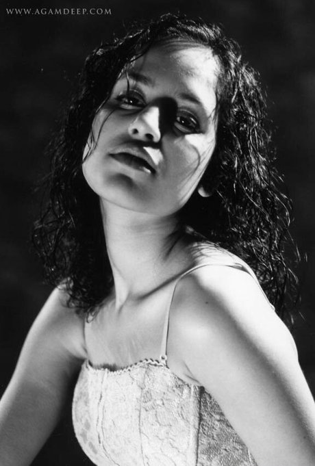 Agam Darshi pornostar heiße fotos