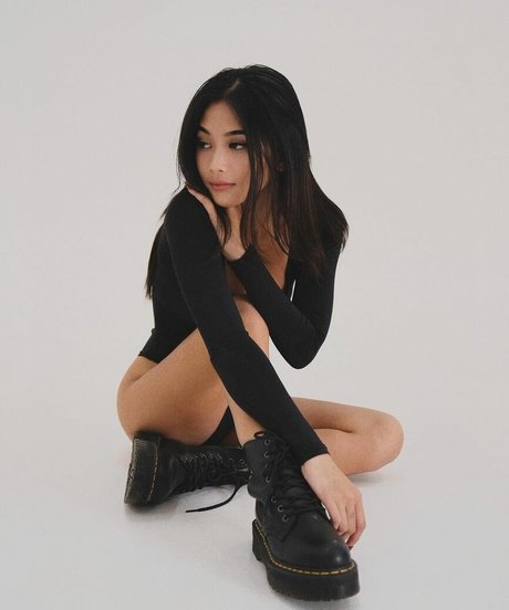 gilga d kunst nackte bild