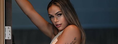 Crossyourtess heiße sexy fotos