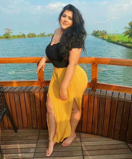 Sanjana porno xxx fotos