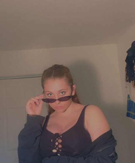 Lily Patrick nacktheit kostenlose bild