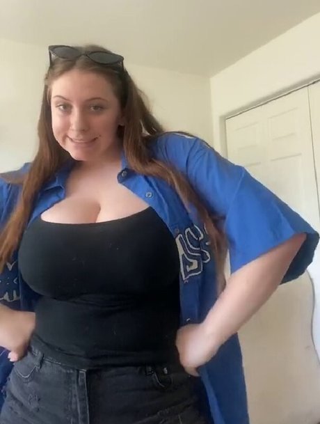 Lily Patrick exklusive perfekte foto