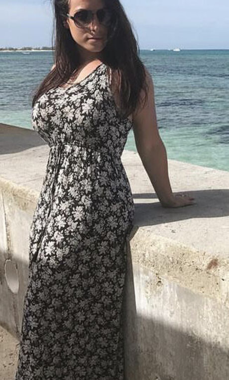 Sydney Martichuski kostenlose nackten archiv