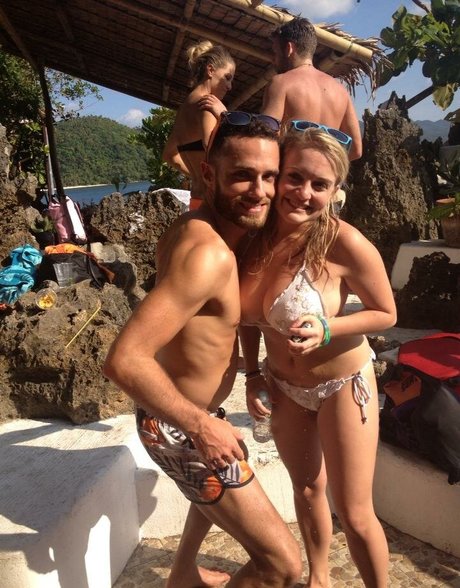 asiatische militär-onlyfans heiße hd galerie