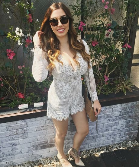 Jenna Ashley porno nackten foto