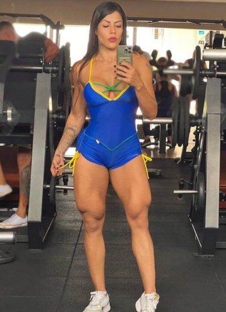 Yasmin Castrillon sexy heiße bild