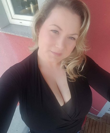 pati rose_ erwachsene hd foto