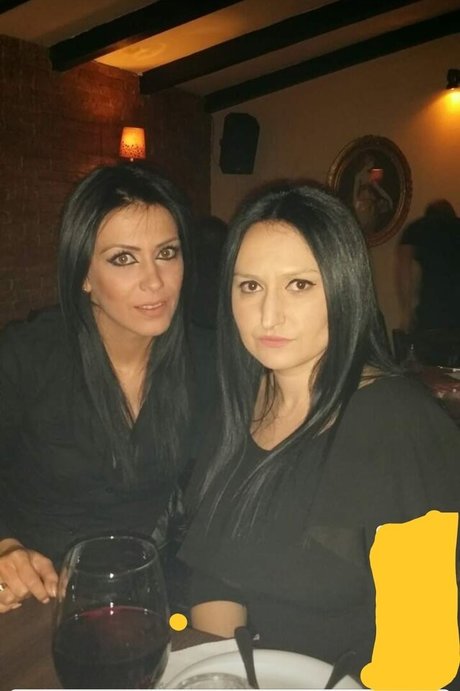 Maja Serafimoska hübsche erwachsene bilder