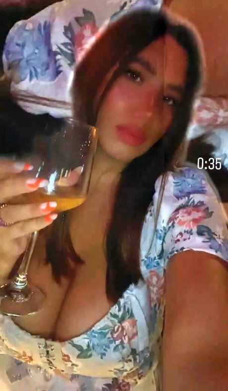 große titten brünette nur fans perfekte erotische archiv