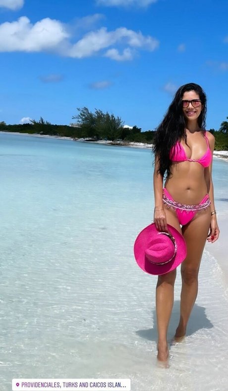 Daniela Albuquerque perfekte akt galerie