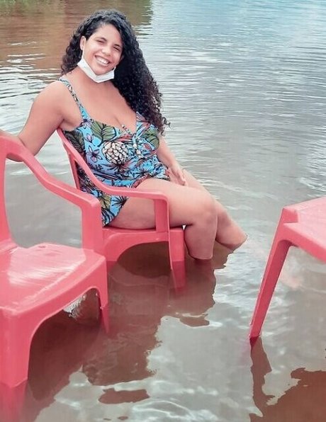 Mayla Coimbra freie exklusive galerien