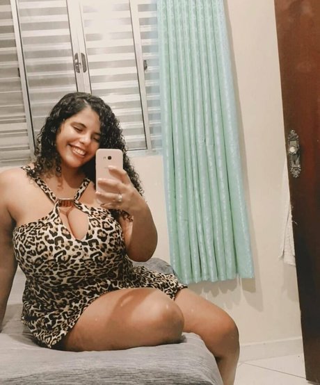 Mayla Coimbra Bilder