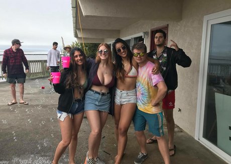 sexy schwarze onlyfans exklusive kunst galerie