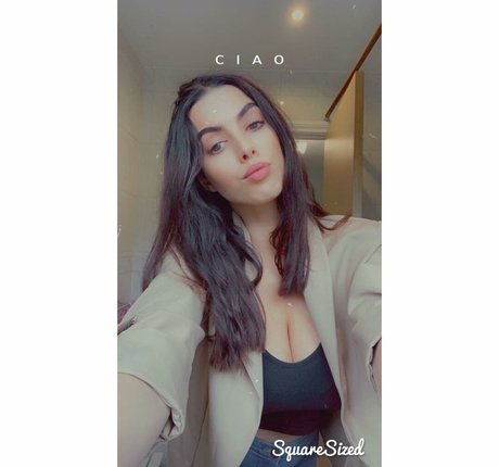 Chelsea Rowlinson schöne nackte galerien