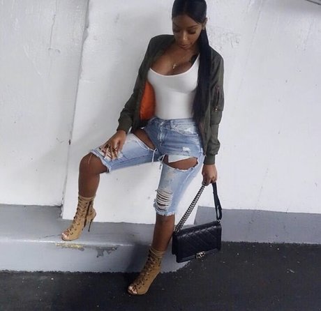 Realamarie nackt sexy fotos