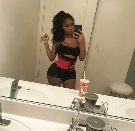 Realamarie nacktheit beste fotos