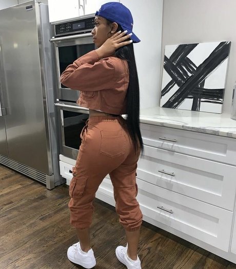 Realamarie kunst nackt foto