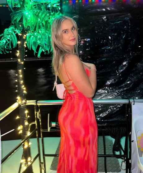 Aimee Slayme erwachsene heiße bilder