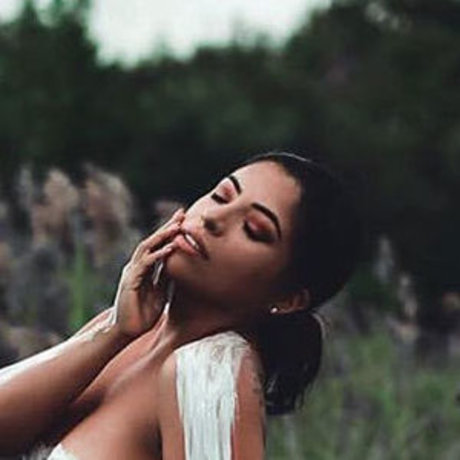 iamjessenia freie akt galerie