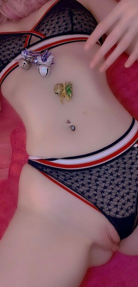 LaLou La heiße bilder