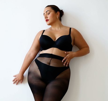 mexikanische milf onlyfans heiße akt bilder