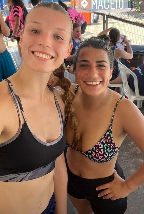 Gise Bonomi perfekte pornografische foto