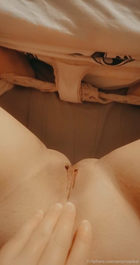 amyroseleal kunst nackte bilder