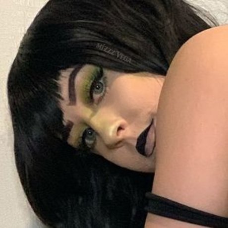 mizzzvega hd nackt archiv