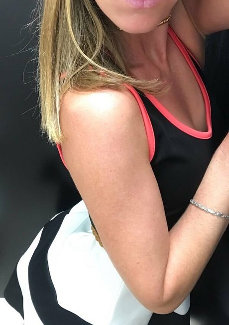 Chivette1232 erotische erwachsene fotos