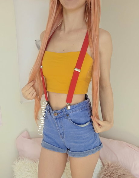 LittleKaylie model exklusive bilder